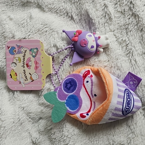 Kuromi Keychain - Picture 3 of 7